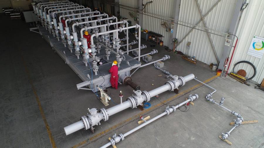 Horizontal pup and piping skids